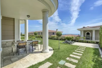 İstanbul'da West Marina Akdeniz yaşam tarzı villaları
